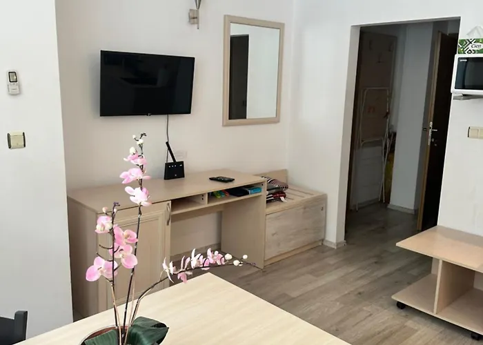 Avalon, C102 Апартамент